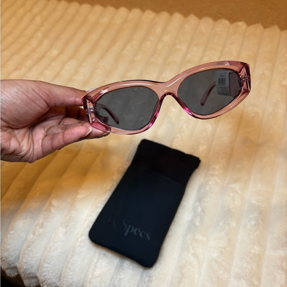 Le Specs Pink Fashion Sunglasses Oval Shape